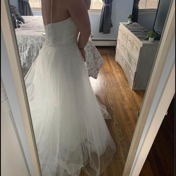 Wedding Dress - Picture 6 of 6